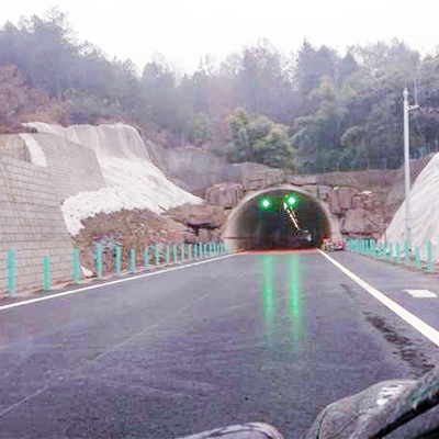 四川桃巴高速隧道燈照明改造